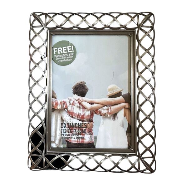Vintage Fetco Ornate 5x7” Metal Photo Frame – Silver-Tone / Pewter Finish - Picture 4 of 7